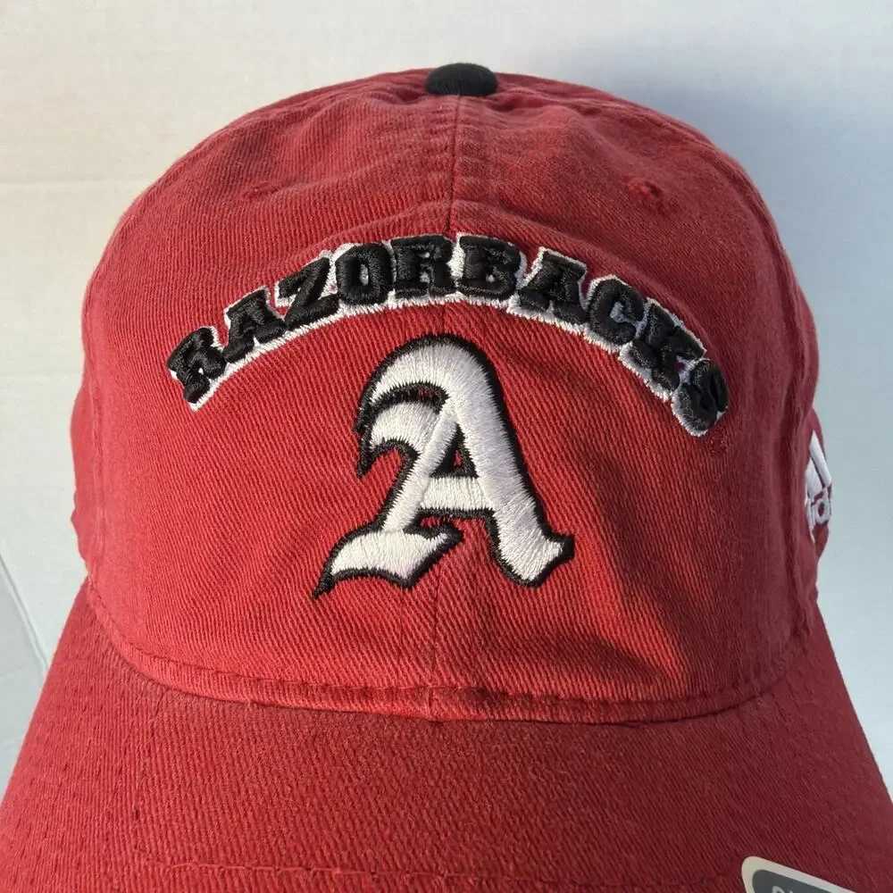 Arkansas Razorbacks Adidas NCAA Hat Size OSFA Early 2000’s